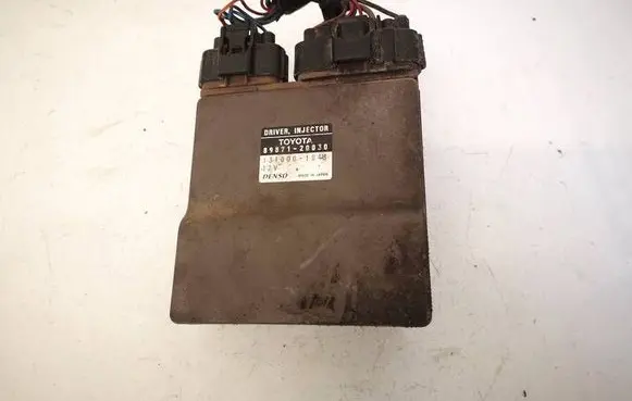 Toyota Corolla Verso E121 Fuel injection control unit/module 8987120030