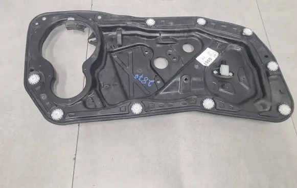 Volkswagen PASSAT CC Other front door trim element 3C8837755D