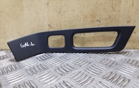 Volvo S60 Rear door window switch trim 3986809
