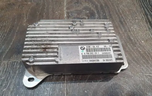 BMW 5 F10 F11 Other control units/modules 6798242 000243672 2840304813300