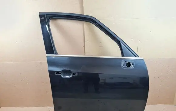 Opel Zafira C Front door