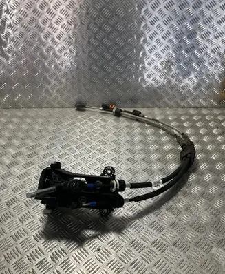 Ford Fiesta Gear selector/shifter in gearbox H1BR-9E395-CE