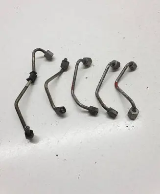 KIA Sportage Fuel injector supply line/pipe 