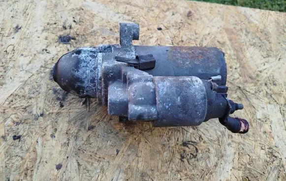 Mini Cooper Countryman R60 Starter motor 