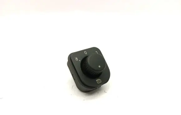 Volkswagen PASSAT B6 Wing mirror switch 1K0959565H