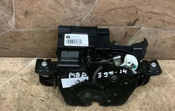 BMW 4 F36 Gran coupe Tailgate/trunk/boot lock/catch/latch 912935