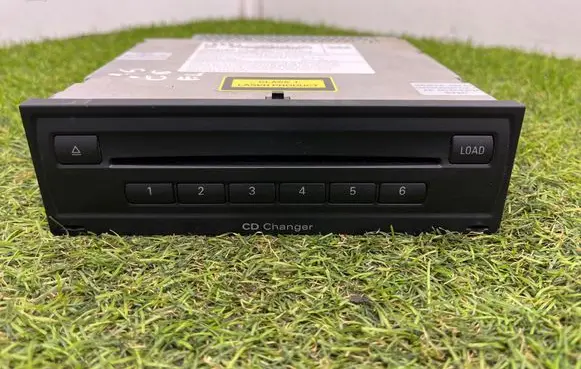 Audi A6 S6 C6 4F CD/DVD changer 4F0035110A 4F0035110