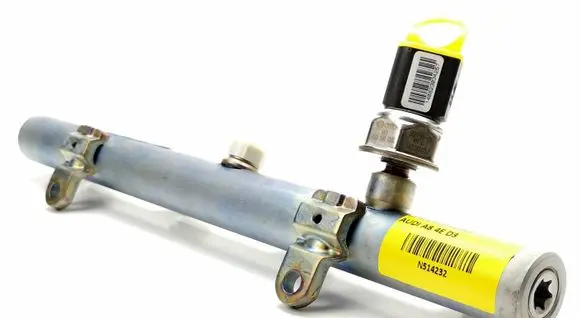 Fuel main line pipe