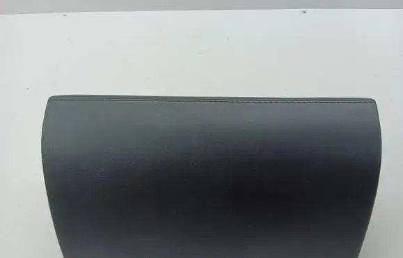 Glove box
