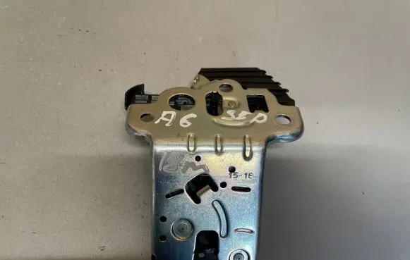 Audi A6 S6 C7 4G Loading door lock 4H0827505A