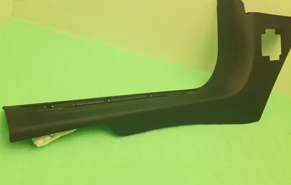 Maserati Levante Front sill trim cover 670040374 670047137 670047138