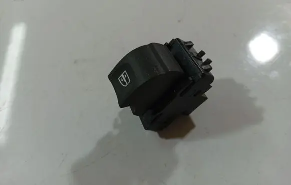 Renault Megane III Electric window control switch 254010003R