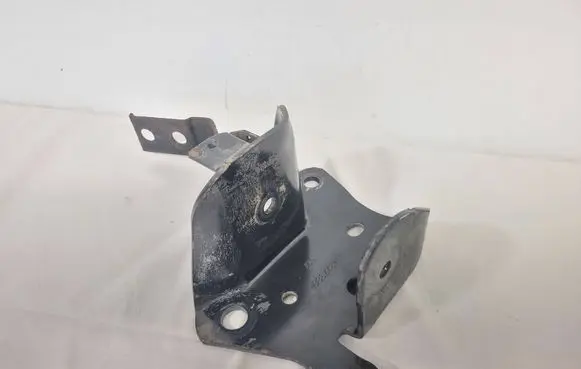 Renault Captur Bracket in trunk/boot 554327380R