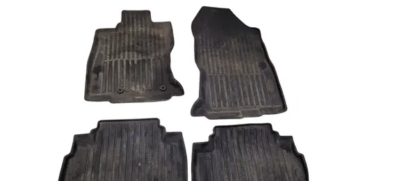 Subaru Forester SK Car floor mat set J501SJ030 J501SSJ030