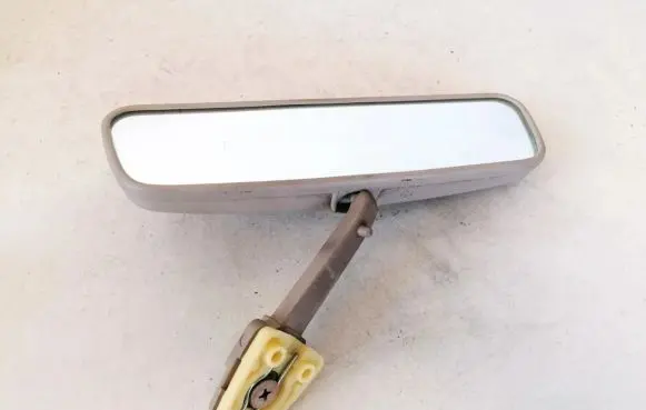 Nissan X-Trail T30 Rear view mirror (interior) e130187358