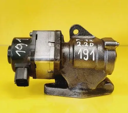 Nissan Primera EGR valve 79676