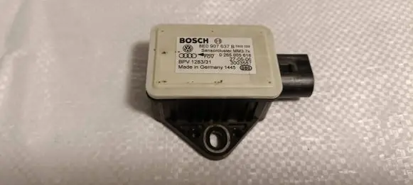Audi A6 S6 C6 4F ESP acceleration yaw rate sensor 8E0907637B 0265005618 3003557