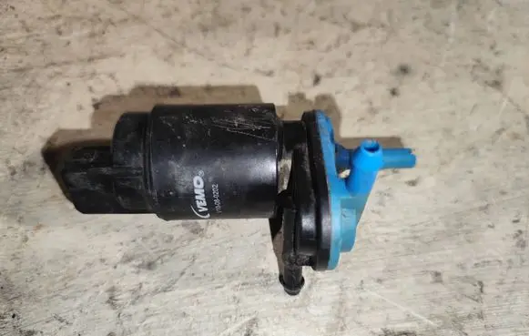 Ford Galaxy Windscreen/windshield washer pump V10080202