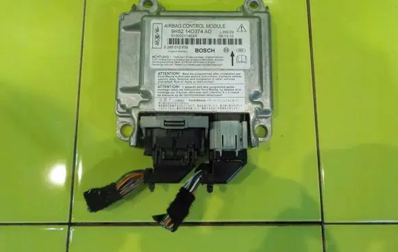 Land Rover Freelander 2 - LR2 Airbag control unit/module 9H5214D374AD 13AB69
