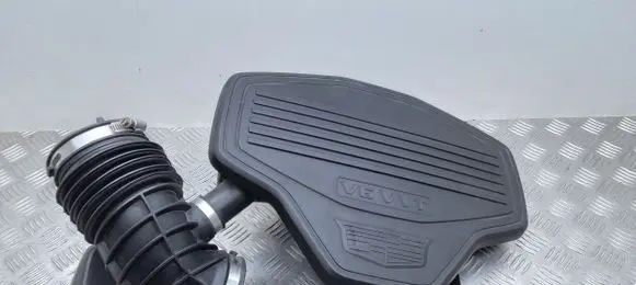 Cadillac XT6 Air intake duct part 84540980