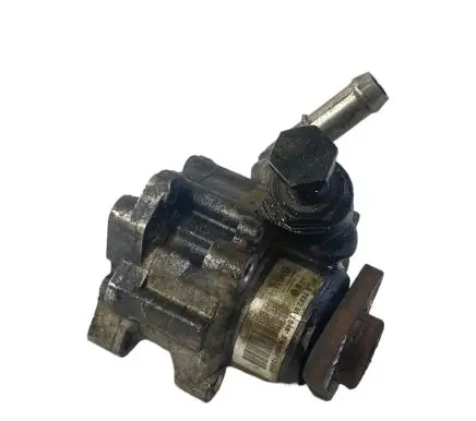 BMW 3 E46 Power steering pump 676915502B