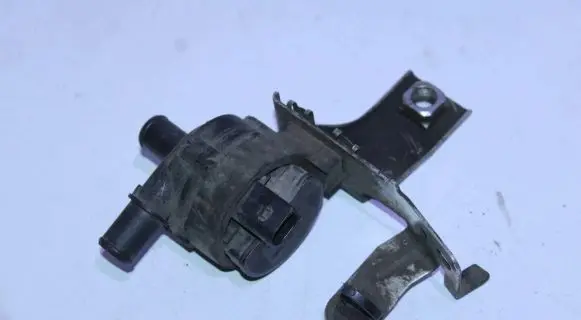Nissan Qashqai Water pump