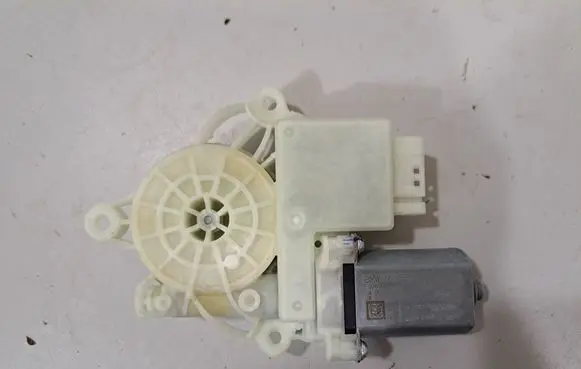 BMW X7 G07 Rear door window regulator motor 9450072 5A53094