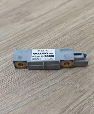 Volvo S80 Airbag deployment crash/impact sensor 9452777 070202 003224