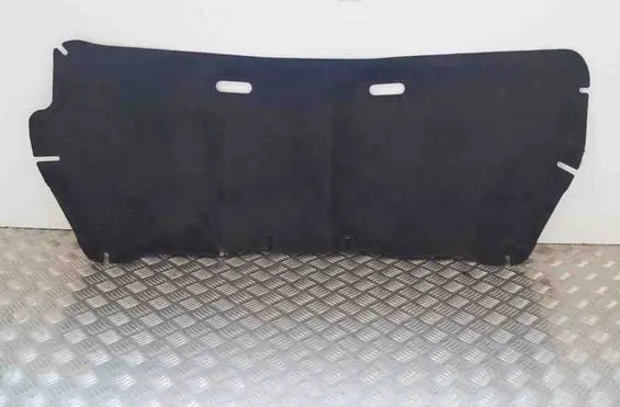 Engine bonnet/hood sound/heat insulation