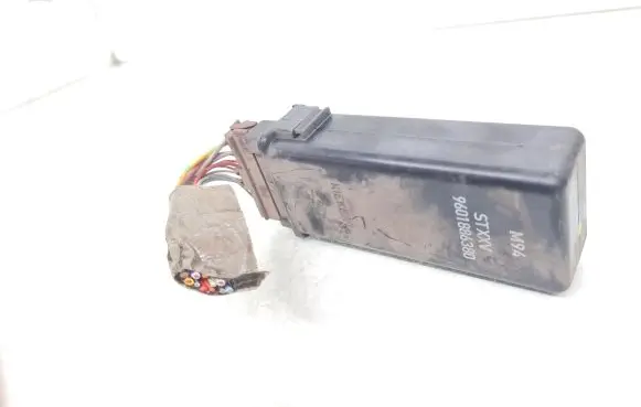 Peugeot 405 Other control units/modules 9601886380