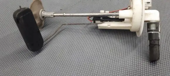 Subaru Forester SH Fuel level sensor 