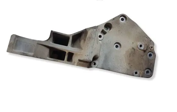 Nissan Pathfinder R51 Engine mounting bracket 11910EB300