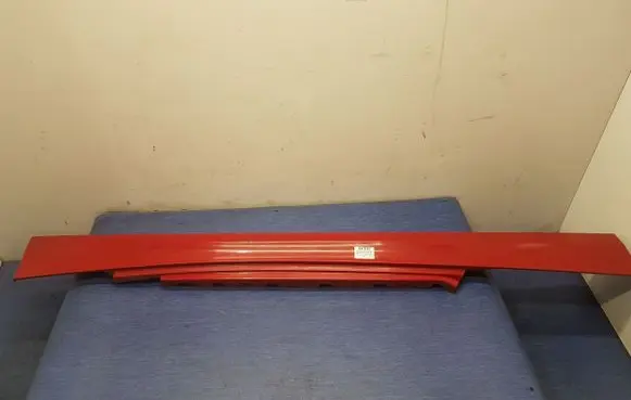 BMW 7 F01 F02 F03 F04 Front arch Japanrot