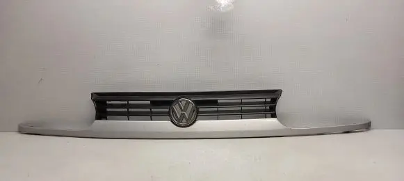 Volkswagen Golf III Front grill 1H6853653C 3A0853601