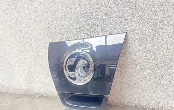 Opel Astra J Tailgate/trunk/boot exterior handle 13271374 11647 00321228041