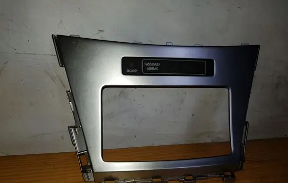 Toyota Avensis T270 Car ashtray trim 5880040515 83950050303131