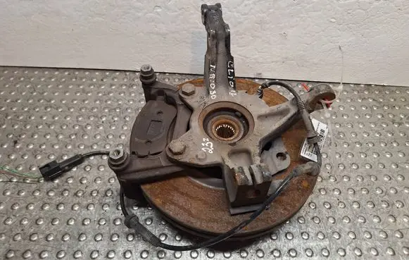 Renault Clio IV Front wheel hub spindle knuckle S14795030 400145894R