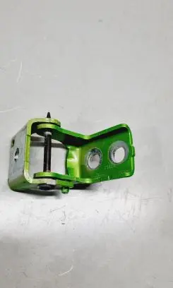 Opel Mokka B Rear door upper hinge 1608322680