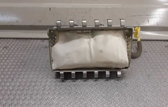 Honda FR-V Passenger airbag 