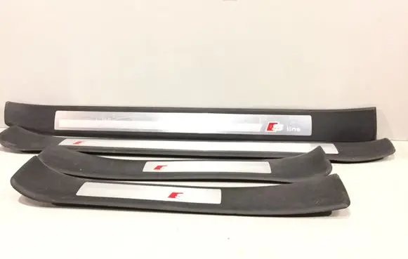 Audi A4 S4 B7 8E 8H Front sill trim cover 8E0853373A