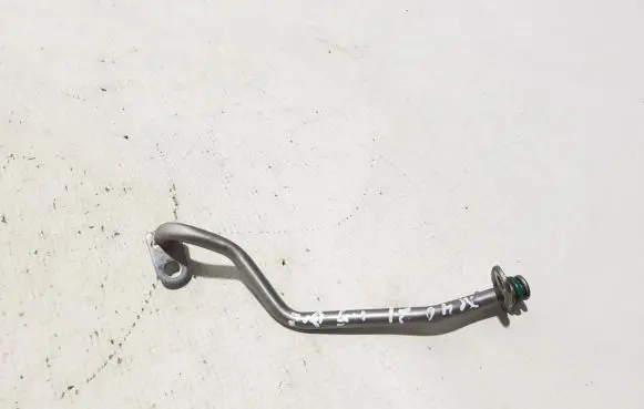 Volvo XC40 Turbo turbocharger oiling pipe/hose 31368490