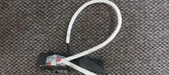 Loading door lock