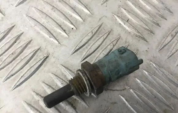 Coolant temperature sensor