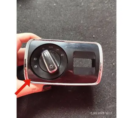 Skoda Superb B6 (3T) Headlight level height control switch 10032251