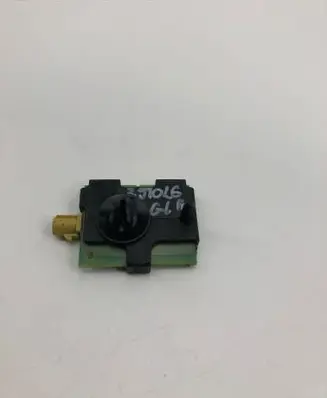 Mercedes-Benz GLB x247 Aerial antenna amplifier A1779052902