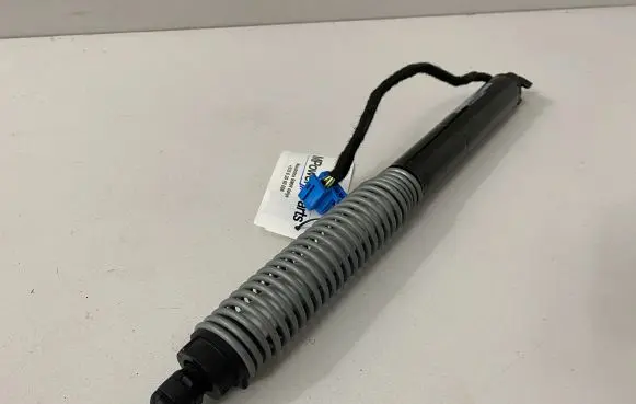 BMW 7 G11 G12 Tailgate/trunk strut/damper 7357110