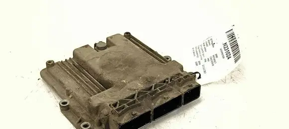 Renault Master III Engine ECU kit and lock set 237102265R