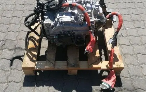 Lexus RX 450H Electric car engine cooling hoses/pipes