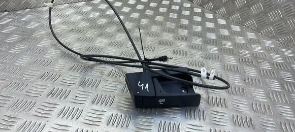 Audi A5 8T 8F Seat back rest control lever/handle 8T0885676