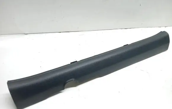 KIA Stonic Rear sill trim cover 85871-H8000